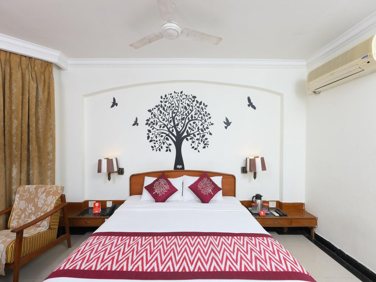 Oyo 1081 Hotel Sindhu International Tirupati Eksteriør bilde